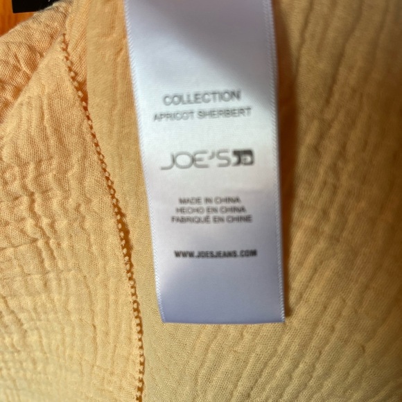 NWT Joe's Jeans Apricot Sherbert Flutter Sleeve Gauze Blouse - Picture 2 of 10
